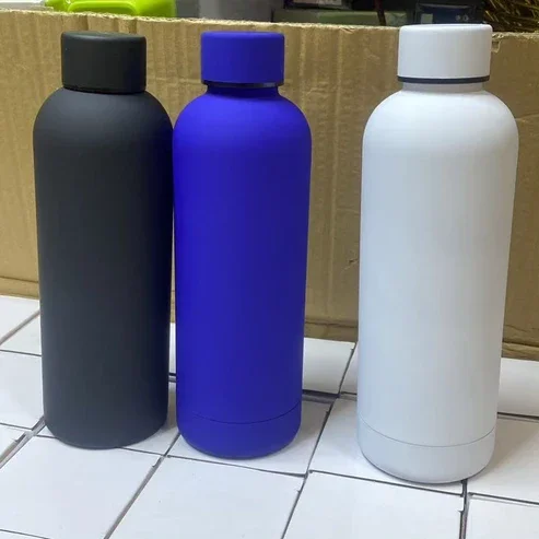 Branded water bottle - Image 4